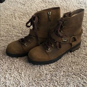NWOT Ugg Boots